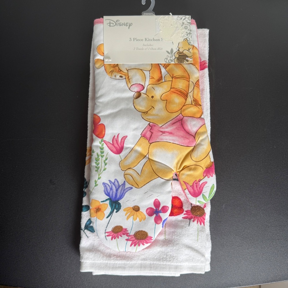 Disney Kitchen Set Unisex OS White Winnie the Pooh Tigger Floral 3pc Towels Mitt